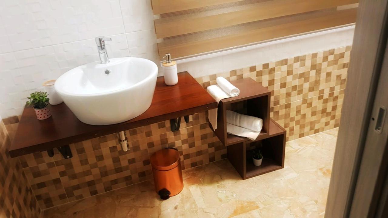 ملفي Notti Rosa B&B المظهر الخارجي الصورة